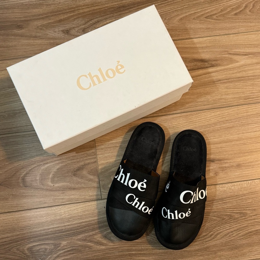 Chloe black logo band slippers
